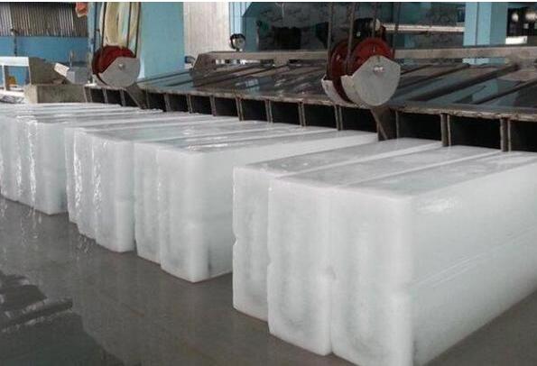 为了提高冰块的质量，制冰过程需要标准规范